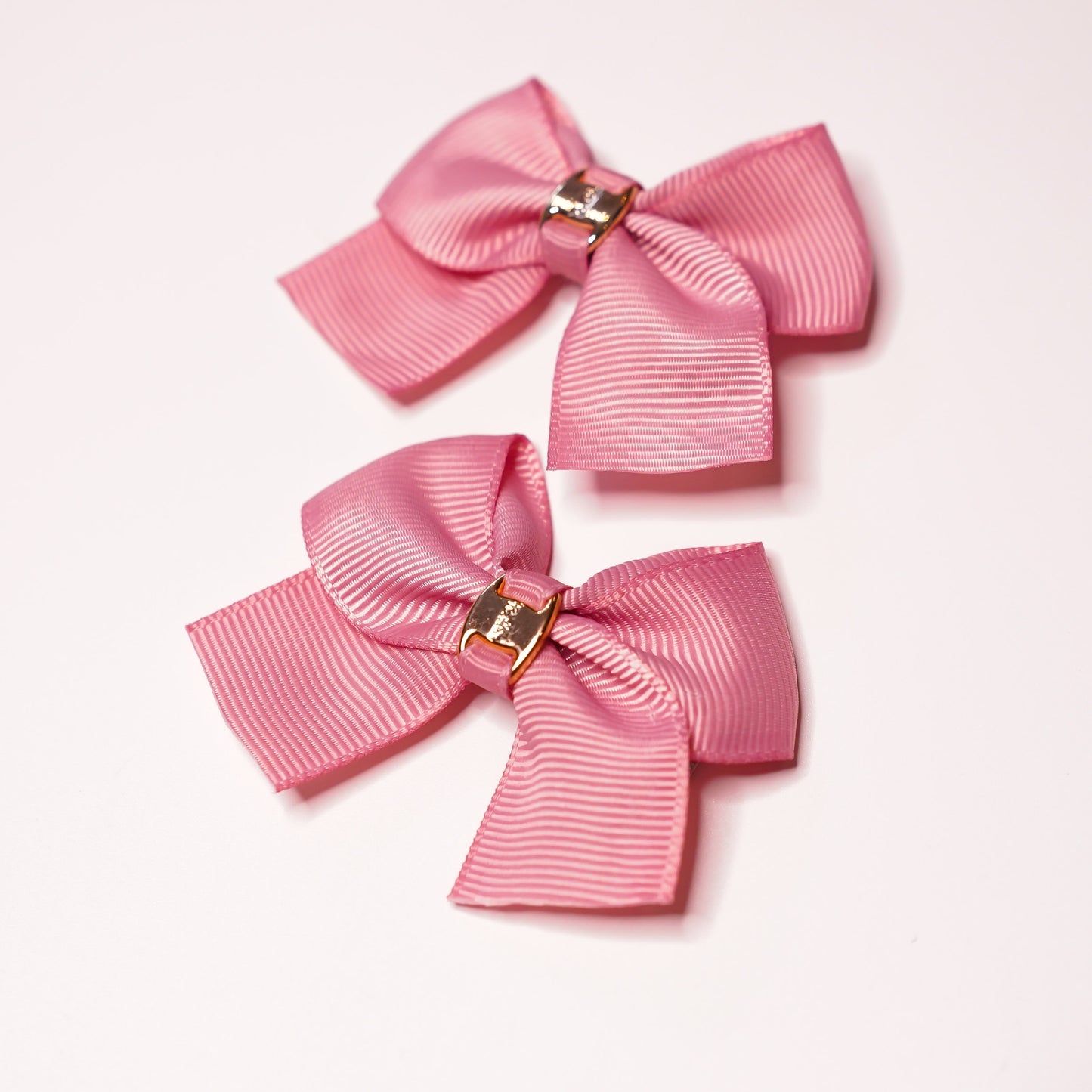Premium pink hairclip