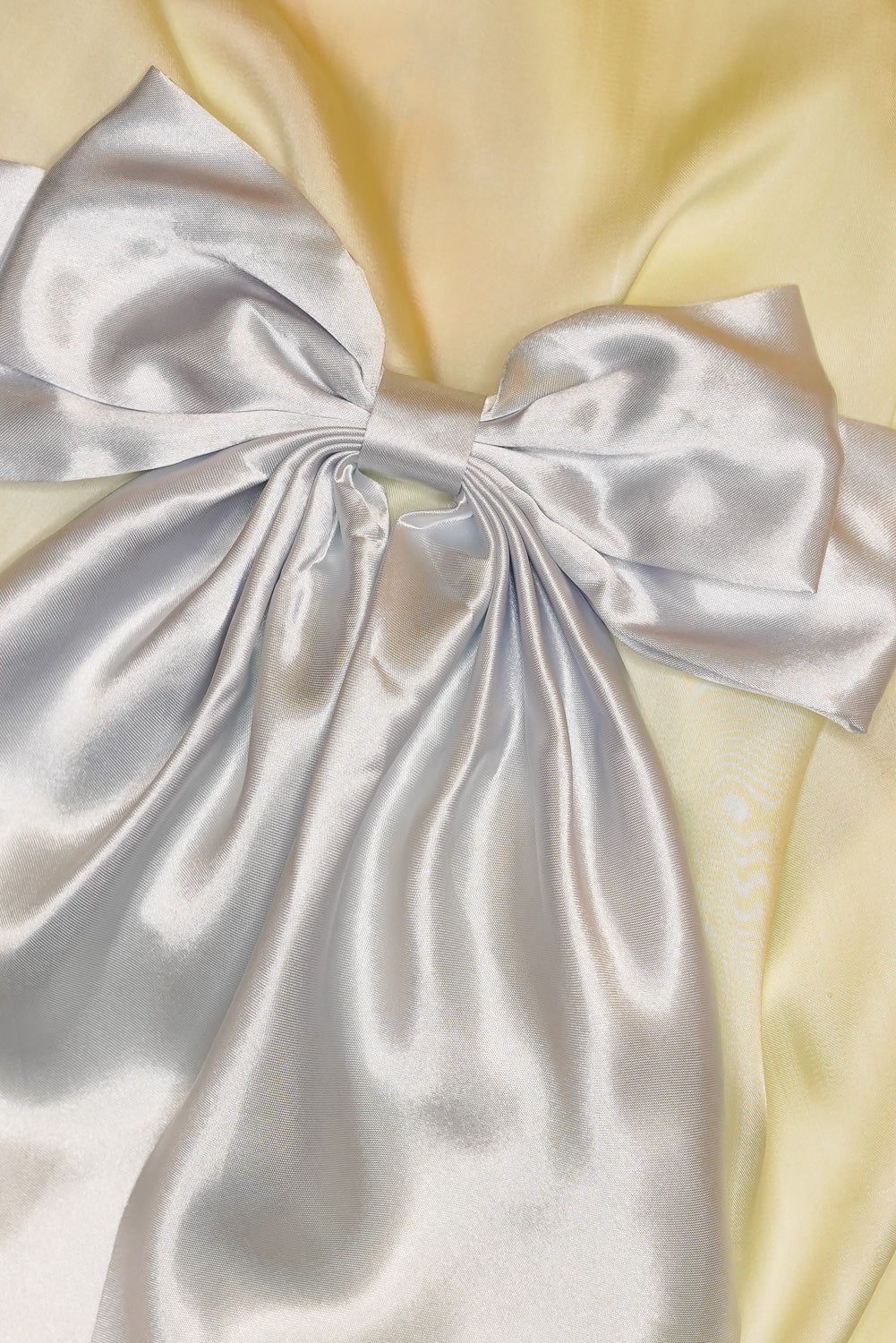 Grayish Silver double bow knot hairclip
