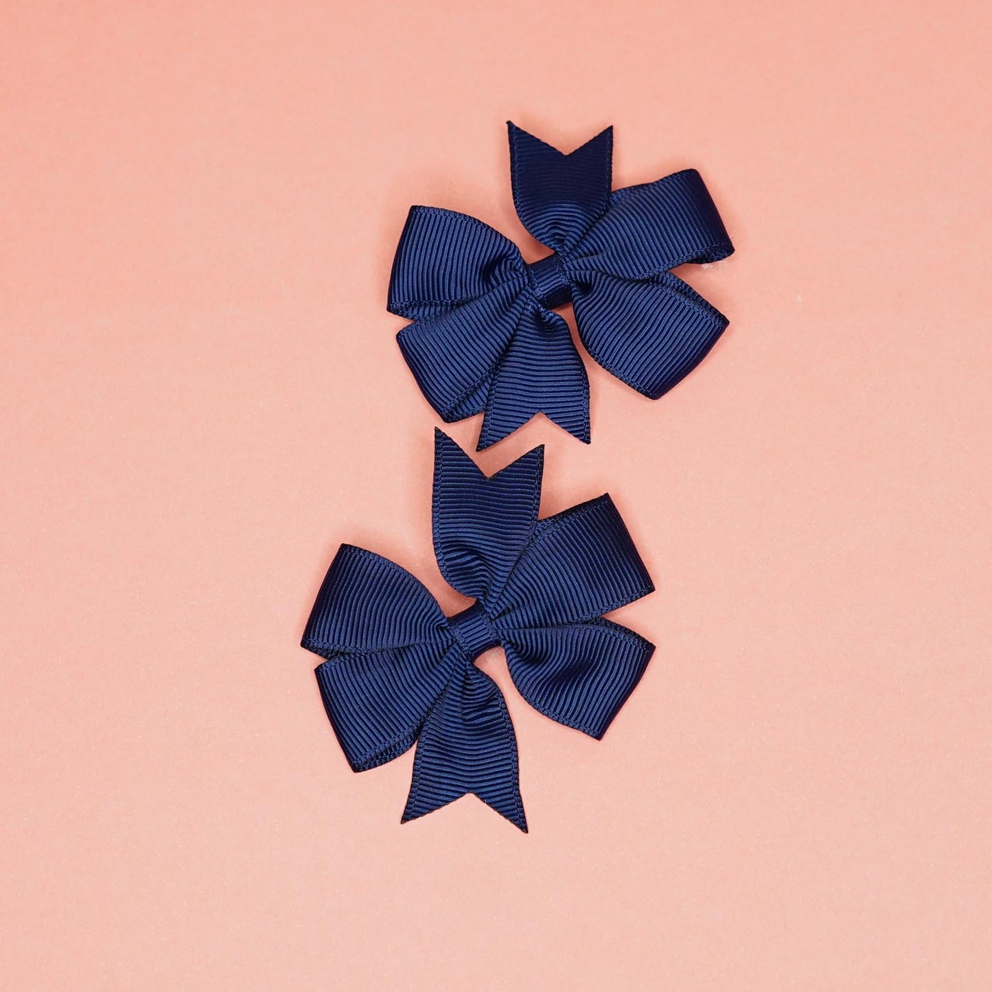 Solid Navy bow hairclip