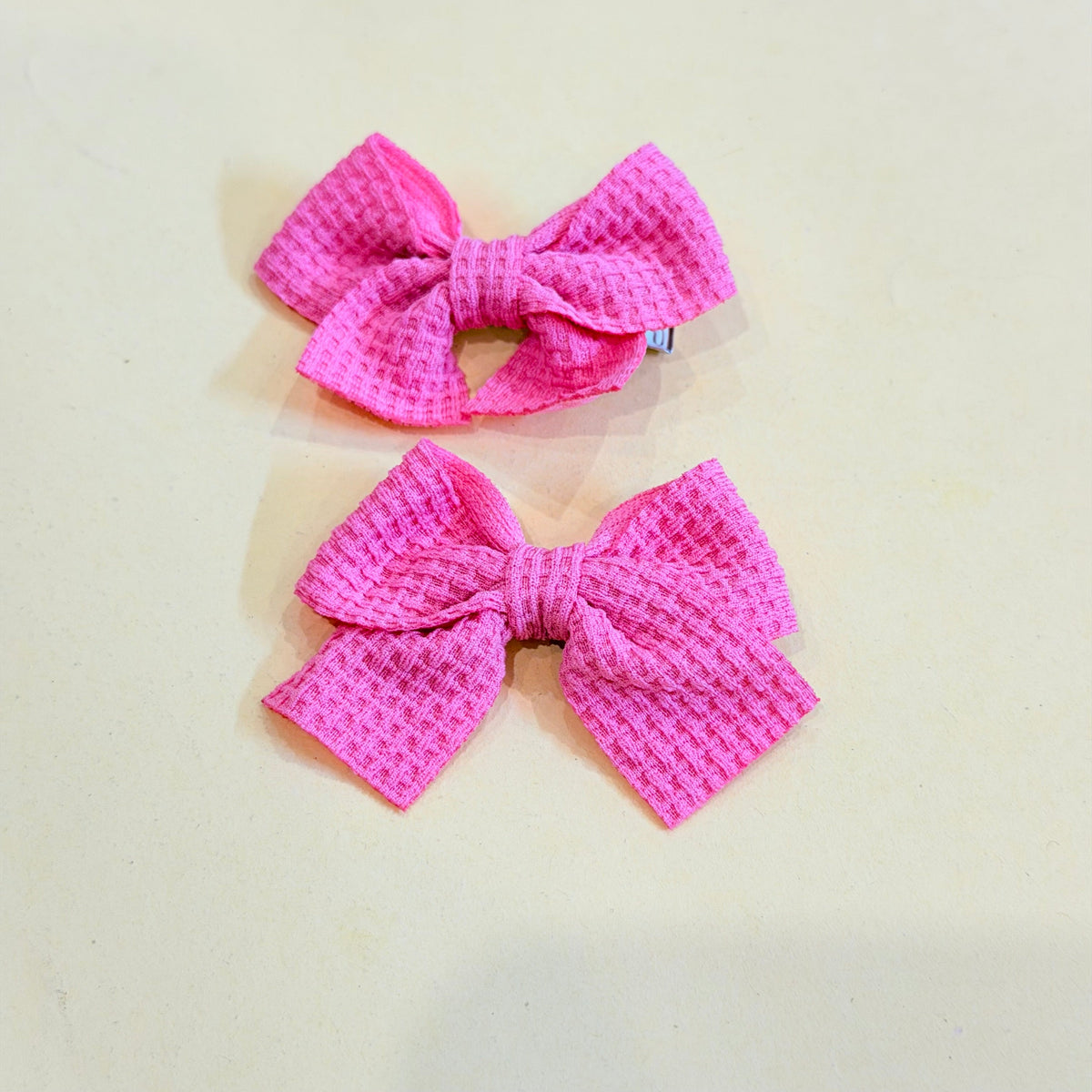 Solid Theme Bow Hairclips