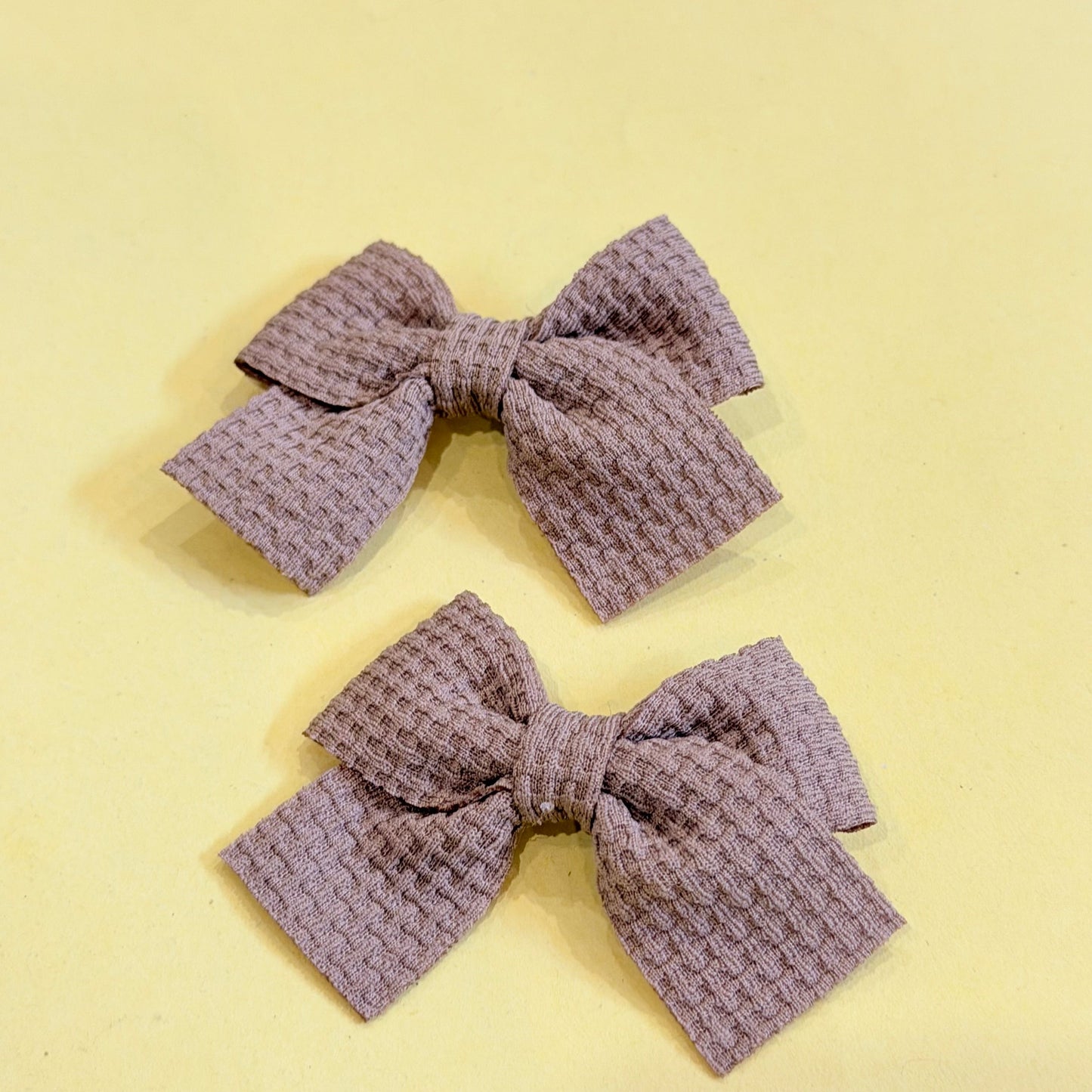 Solid Theme Bow Hairclips