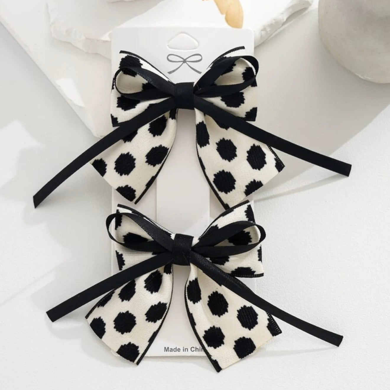 Retro Polka Dot Bow hairclip