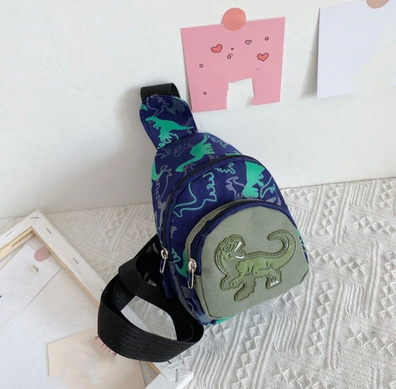 dinosaur stachel bagpack