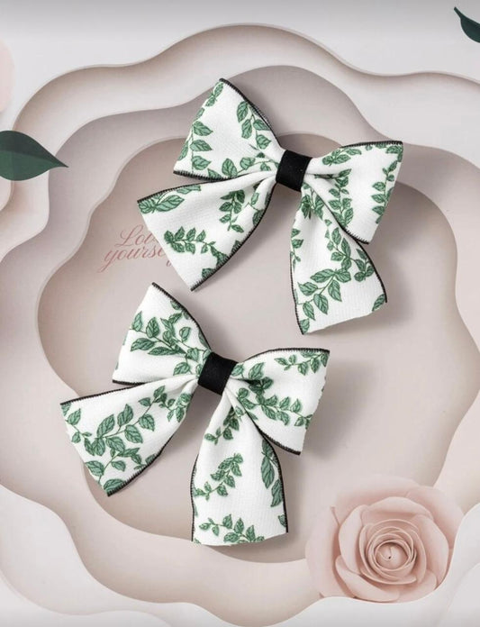 Green Floral bow Hairclip