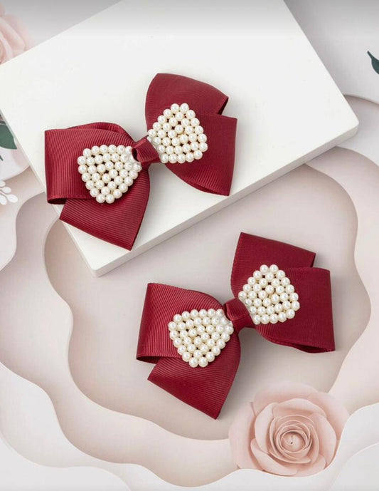 Burgundy faux pearl bow decor hairclip